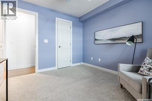 304B 415 Hunter Road, Saskatoon, SK - Indoor