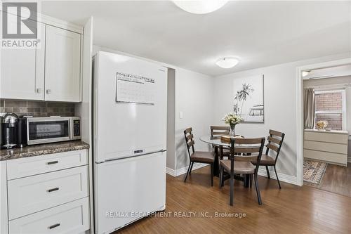 25 Delena Avenue N, Hamilton, ON - Indoor