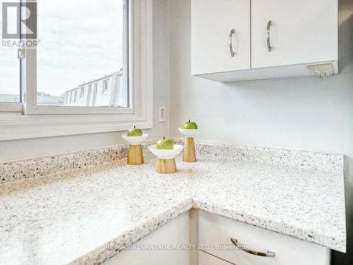 1214 Limberlost Road, London North (North I), ON - Indoor