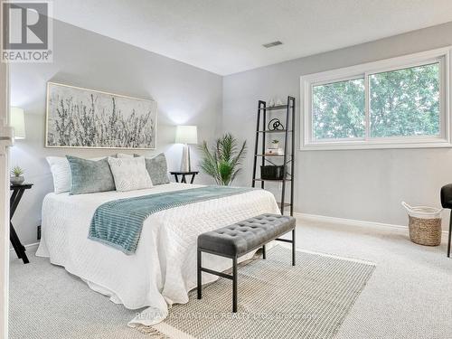 1214 Limberlost Road, London North (North I), ON - Indoor Photo Showing Bedroom
