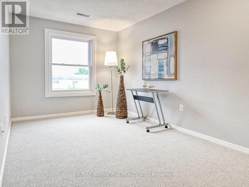 1214 Limberlost Road, London North (North I), ON - Indoor