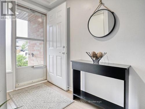 1214 Limberlost Road, London North (North I), ON - Indoor Photo Showing Other Room