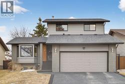 68 Bermondsey Rise NW  Calgary, AB T3K 1T9