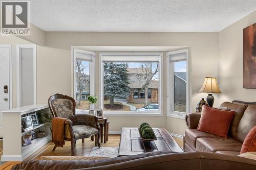 68 Bermondsey Rise Nw, Calgary, AB - Indoor Photo Showing Living Room