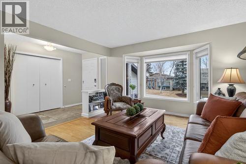 68 Bermondsey Rise Nw, Calgary, AB - Indoor Photo Showing Living Room