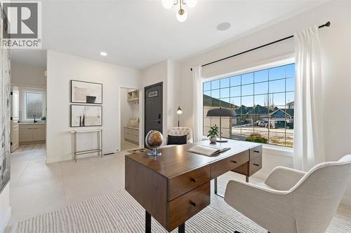 125 Discovery Place Sw, Calgary, AB - Indoor