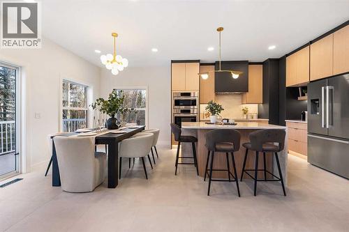 125 Discovery Place Sw, Calgary, AB - Indoor