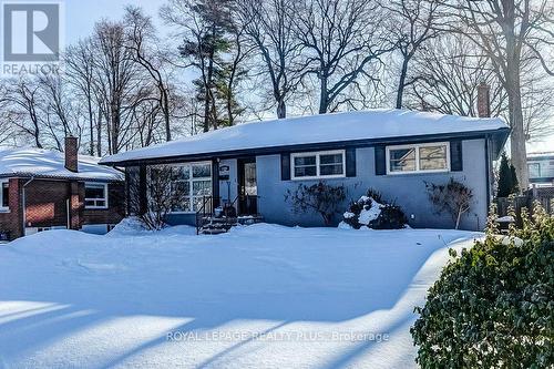 1980 Hartland Drive, Mississauga, ON - Outdoor With Facade