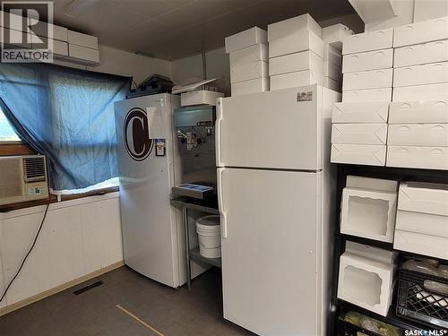 401 Railway Avenue Nw, Watson, SK 