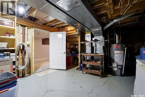 1243 James Crescent, Regina, SK - Indoor Photo Showing Basement