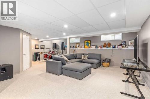 1414 Shawnee Drive, Calgary, AB 