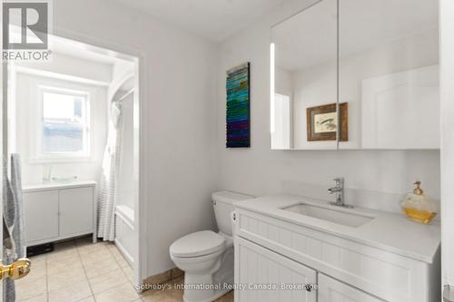 604 Champlain Road, Tiny, ON - Indoor Photo Showing Bathroom