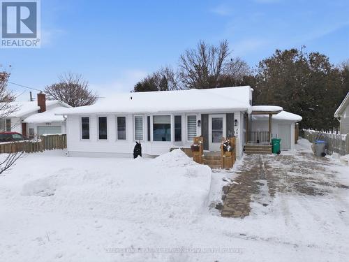 202 Bennett Street W, Goderich (Goderich (Town)), ON - Outdoor