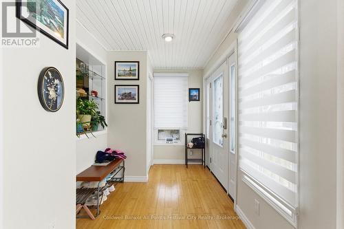 202 Bennett Street W, Goderich (Goderich (Town)), ON - Indoor Photo Showing Other Room