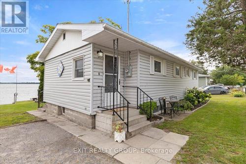 82 OUTLET ROAD  Prince Edward County (Athol Ward), ON K0K 1P0