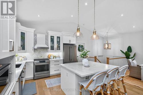 15 Pinecone Avenue, Tiny, ON - Indoor