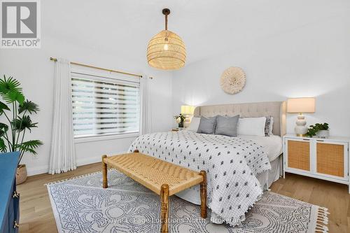 15 Pinecone Avenue, Tiny, ON - Indoor Photo Showing Bedroom