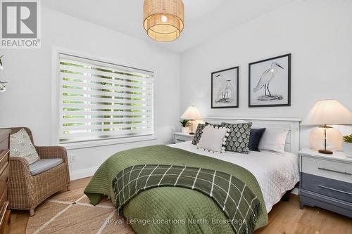 15 Pinecone Avenue, Tiny, ON - Indoor Photo Showing Bedroom