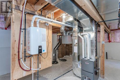 15 Pinecone Avenue, Tiny, ON - Indoor Photo Showing Basement