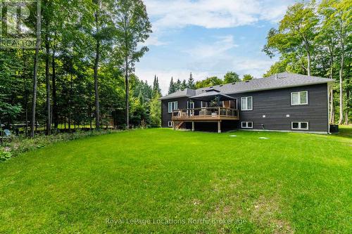15 Pinecone Avenue, Tiny, ON - Outdoor With Deck Patio Veranda With Backyard With Exterior