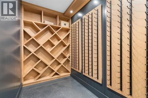 1604 48 Avenue Sw, Calgary, AB - Indoor Photo Showing Other Room