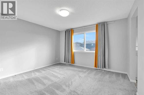 106 Lucas Crescent Nw, Calgary, AB 