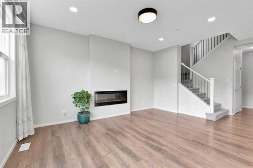 106 Lucas Crescent Nw, Calgary, AB 