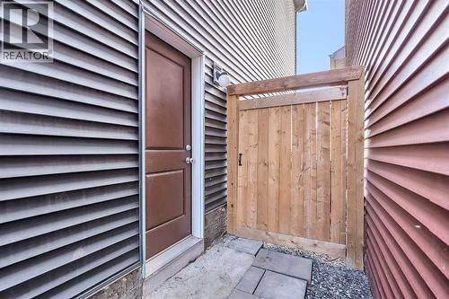 106 Lucas Crescent Nw, Calgary, AB 