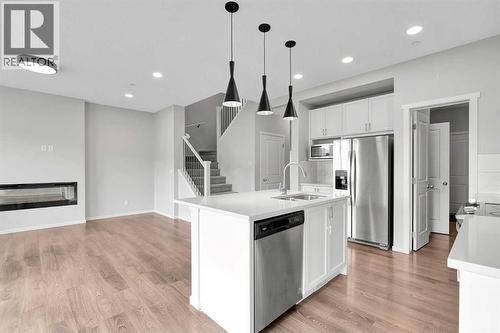 106 Lucas Crescent Nw, Calgary, AB 