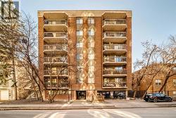 401, 537 14 Avenue SW  Calgary, AB T2R 0M7