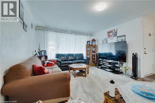 189 Gatewood Road, Kitchener, ON - Indoor Photo Showing Living Room