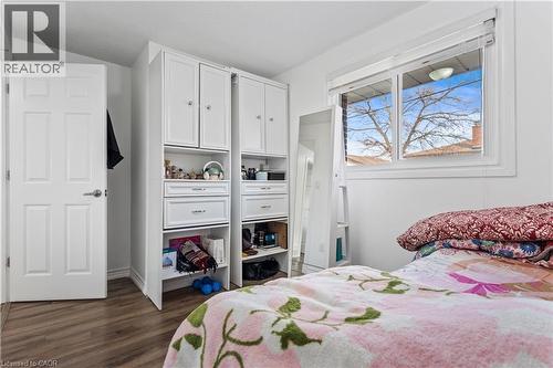 23 Greenbrier Road, Cambridge, ON - Indoor Photo Showing Bedroom