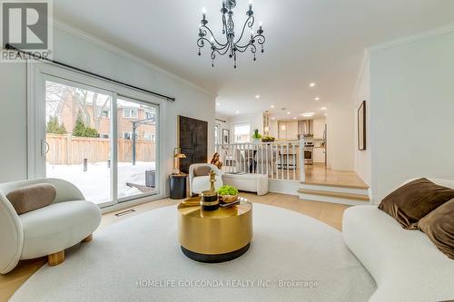 2959 Kingsway Drive, Oakville, ON - Indoor Photo Showing Living Room