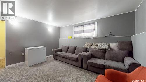 2231 Dewdney Avenue E, Regina, SK - Indoor