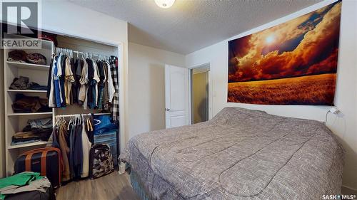 2231 Dewdney Avenue E, Regina, SK - Indoor Photo Showing Bedroom