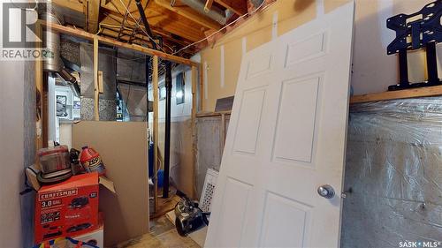 2231 Dewdney Avenue E, Regina, SK - Indoor Photo Showing Basement