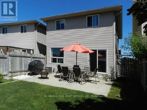 407 Rittenhouse Road, Kitchener, ON - Outdoor