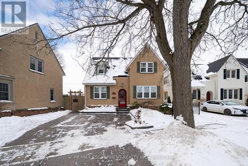 48 LINCOLN AVENUE  Brantford, ON N3T 4S7