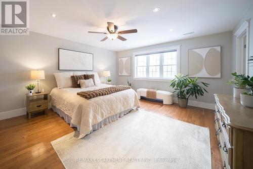 48 Lincoln Avenue, Brantford, ON - Indoor Photo Showing Bedroom