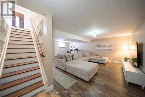 48 Lincoln Avenue, Brantford, ON - Indoor