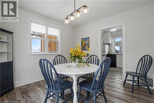 116 Waterloo Street, Waterloo, ON - Indoor Photo Showing Dining Room