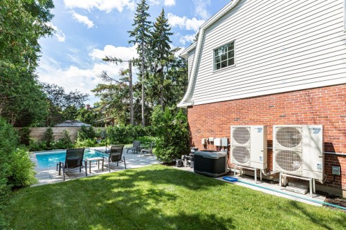 Piscine - 1060 Ch. Dunraven, Mont-Royal, QC - Outdoor With In Ground Pool