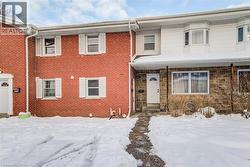 284 WESTCOURT Place  Waterloo, ON N2L 2R7