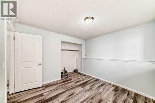151F Pinehill Road Ne, Calgary, AB - Indoor Photo Showing Other Room