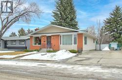 487 Arlington Drive SE  Calgary, AB T2H 1S4