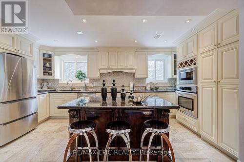 6 - 115 Henderson Avenue, Markham, ON - Indoor Photo Showing Kitchen With Stainless Steel Kitchen With Upgraded Kitchen