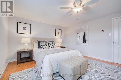 6 - 115 Henderson Avenue, Markham, ON - Indoor Photo Showing Bedroom