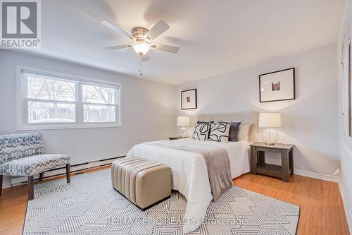 6 - 115 Henderson Avenue, Markham, ON - Indoor Photo Showing Bedroom