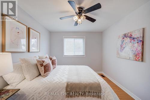 6 - 115 Henderson Avenue, Markham, ON - Indoor Photo Showing Bedroom