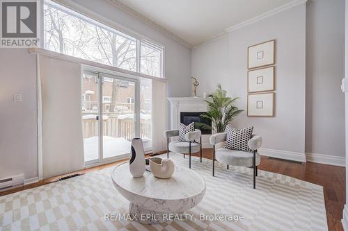 6 - 115 Henderson Avenue, Markham, ON - Indoor With Fireplace
